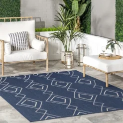 NuLOOM Mallie Moroccan Striped Indoor/Outdoor Area Rug