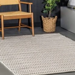 NuLOOM Outdoor Striped Yasmin Patio Area Rug 22 NuLOOM Outdoor Striped Yasmin Patio Area Rug -Sunnydaze Decor Store GUEST a1137f53 9e06 4b15 8388 bc40606103da