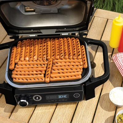 Ninja Woodfire Outdoor Grill & Smoker, 7-in-1 Master Grill, BBQ Smoker And Air Fryer With Woodfire Technology - OG701 10 Ninja Woodfire Outdoor Grill & Smoker, 7-in-1 Master Grill, BBQ Smoker And Air Fryer With Woodfire Technology - OG701 - Image 8